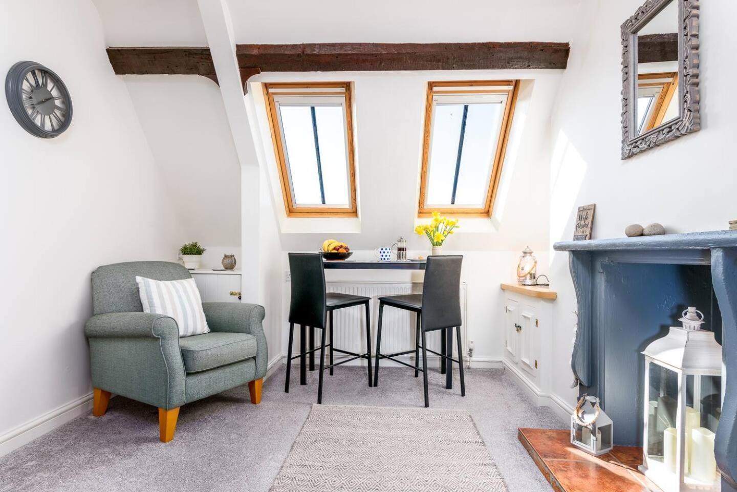 The Look Out Characterful Apartment Whitby Exteriör bild